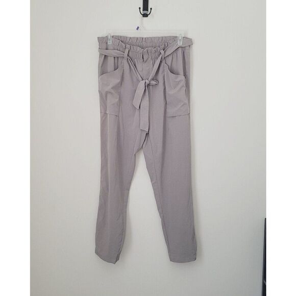 Athleta Skyline II Paper Bag Waist Pants in Light Grey Size 14 Tall - Picture 5 of 12